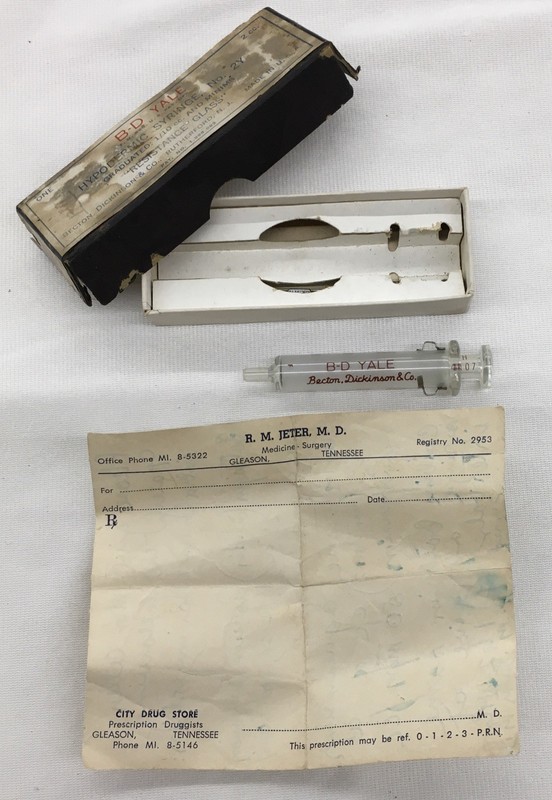 Vintage B-D Yale Hypodermic Syringe 10cc Glass W/Box Dr R M Jeter Gleason TN