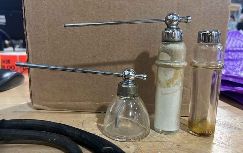 Vintage Devilbiss Clear Amber Bulbous Glass Dental Medical Atomizer Lot Bottle