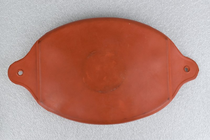 Vintage B.F. Goodrich Rubber Oval Ice Cap Cold Treatment Bag No. 29 w/ Box gallery
