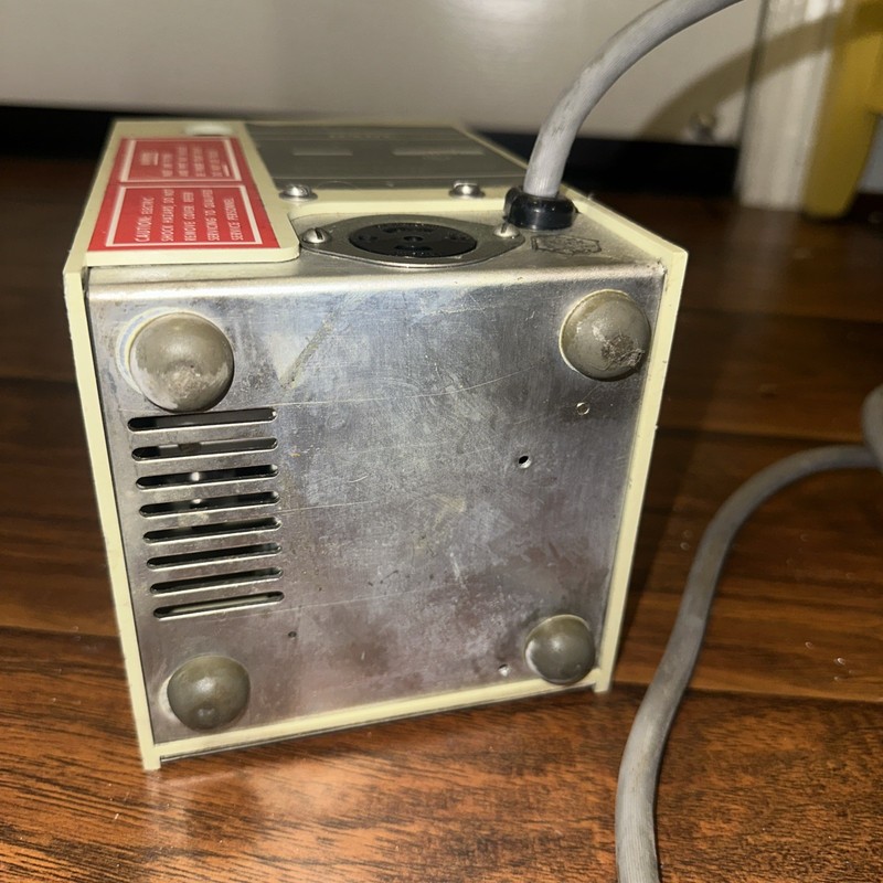 DADE Model 556 Laboratory Dilutor – 115V Vintage Medical Device, gallery