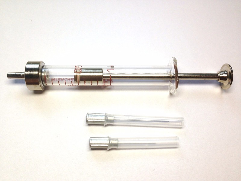 1 ml Czechoslovakia VINTAGE REUSABLE HYPODERMIC GLASS SYRINGE 1980s NEW gallery