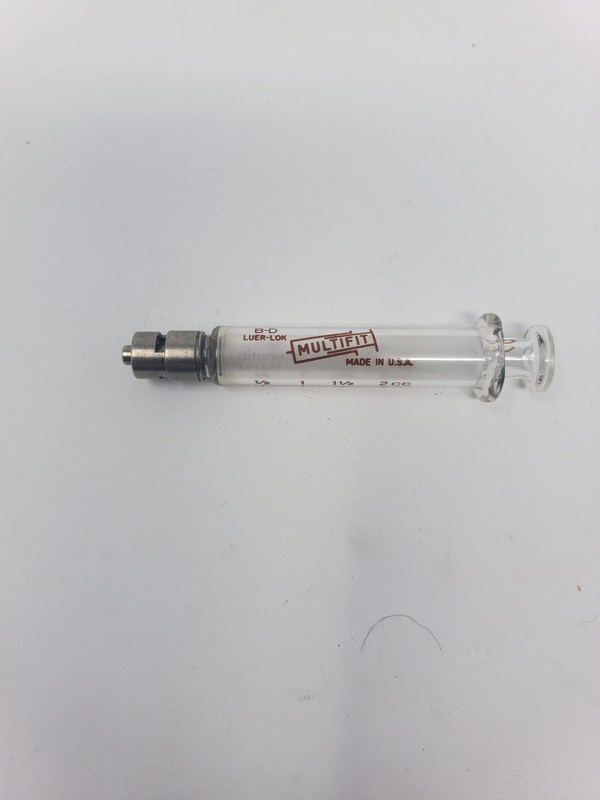 B-D LUER-LOK 2 CC Vintage Gllass Syringe USA Lot Of Three gallery