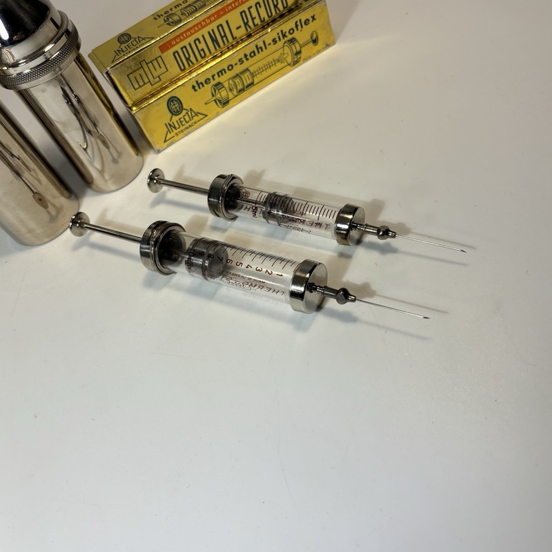 Rare NEW & ANTIQUE Medical Syringe Kit 5ml+10ml Syringes+ Needles+ Holders 1970s gallery