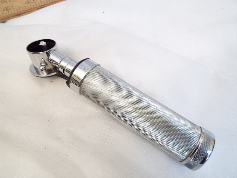 Vintage Welch Allyn Otoscope Dr. Eye & Ear Scope Tool w/ Bakelite Case Medical gallery