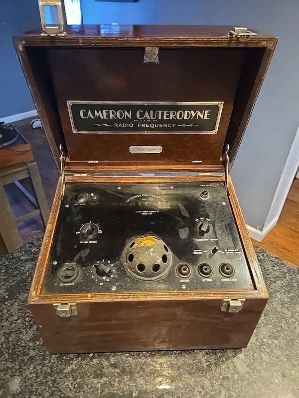 Vintage Early Cameron Cautery Medical Device Cauterizing Machine In Wood Case
