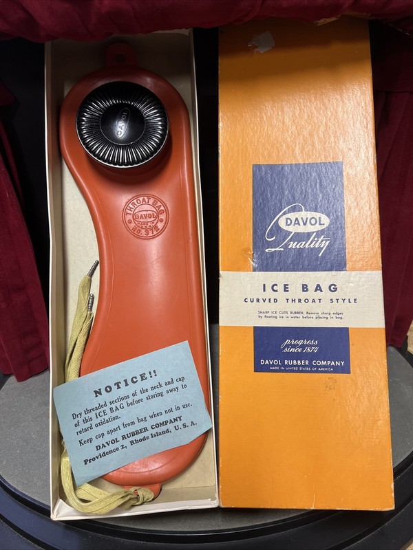 Vintage Davol Curved Throat Style Ice Bag W/ Box Davol Rubber Company #372 12”