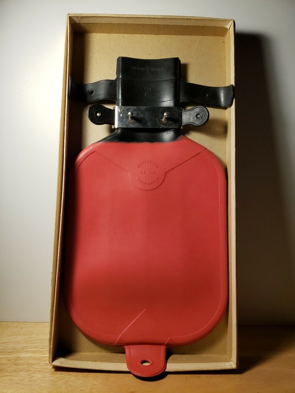 Vintage CENCO STOPPERLESS WATER BOTTLE with Box USA MADE CHICAGO ILLINOIS