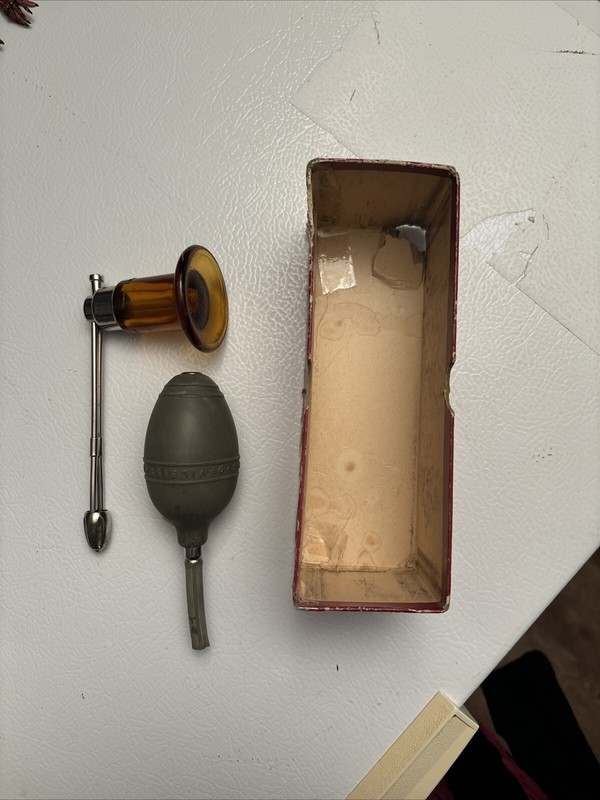 Vintage DeVilbiss Healthcare Atomizer #14 with Box and Paperwork USA Amber Glass
