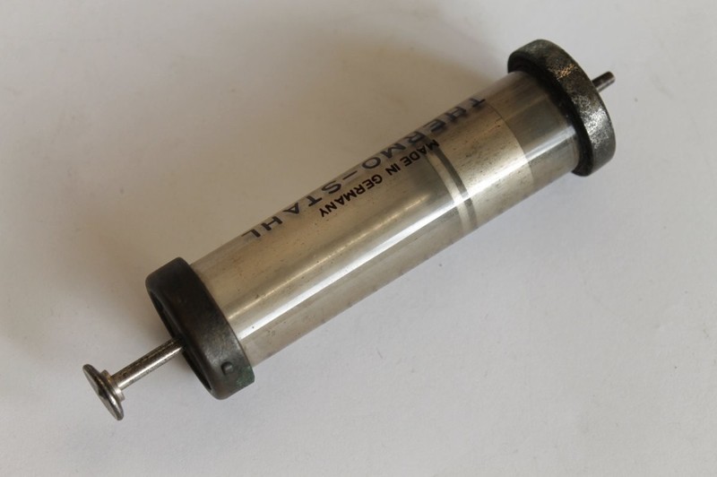 WWII Antique German Injecta Steinach Syringe 1940`s gallery