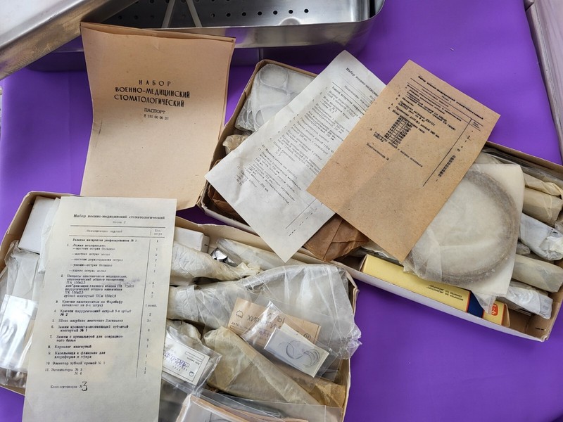 Soviet vintage MILITARY MEDICAL DENTAL SET in original packaging USSR gallery