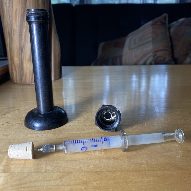 VTG Surqual Syringe Case/Stand(Bakelite) With Glass Syringe &hypodermic NDL Rare