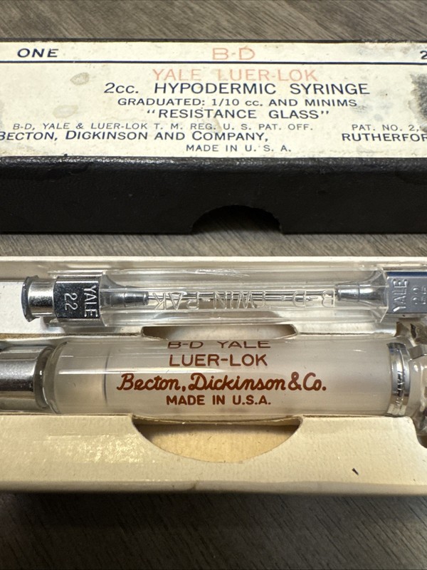Vintage Glass Syringe Original Package / Becton Dickinson And Co/ 1960's. All 3 gallery