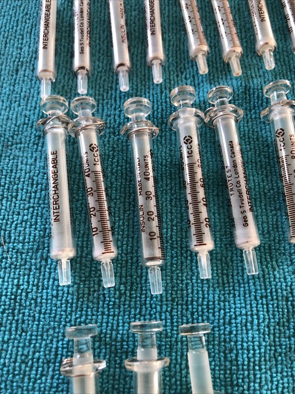 24-Vintage Italy Glass Syringes 1CC New Old Stock Medical & 4 BD, 2 Standard gallery