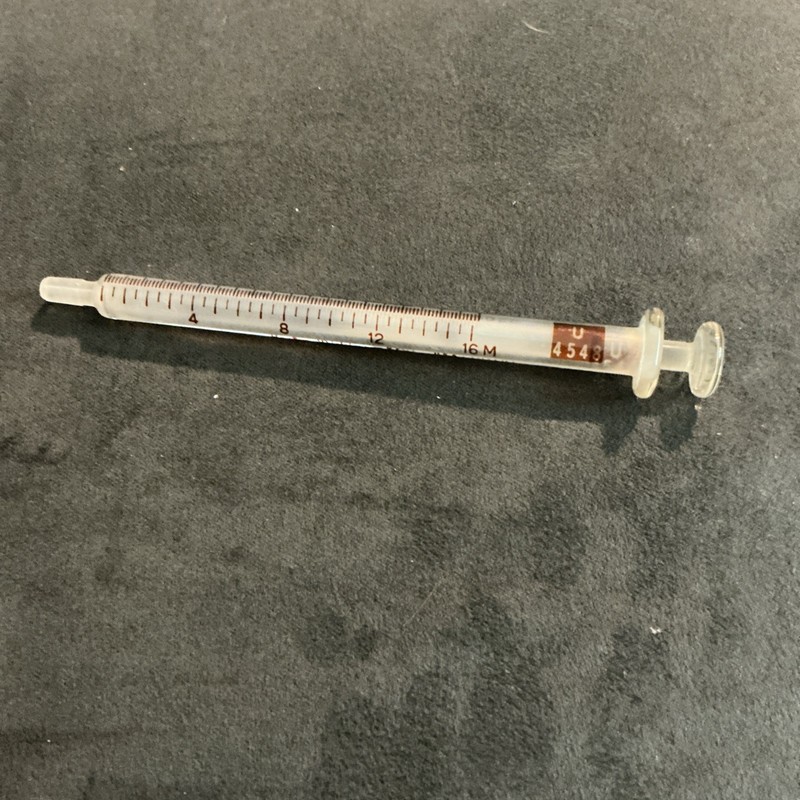 Vintage BD YALE 1cc 1YT Glass Tuberculin Syringe Becton Dickinson & Co gallery