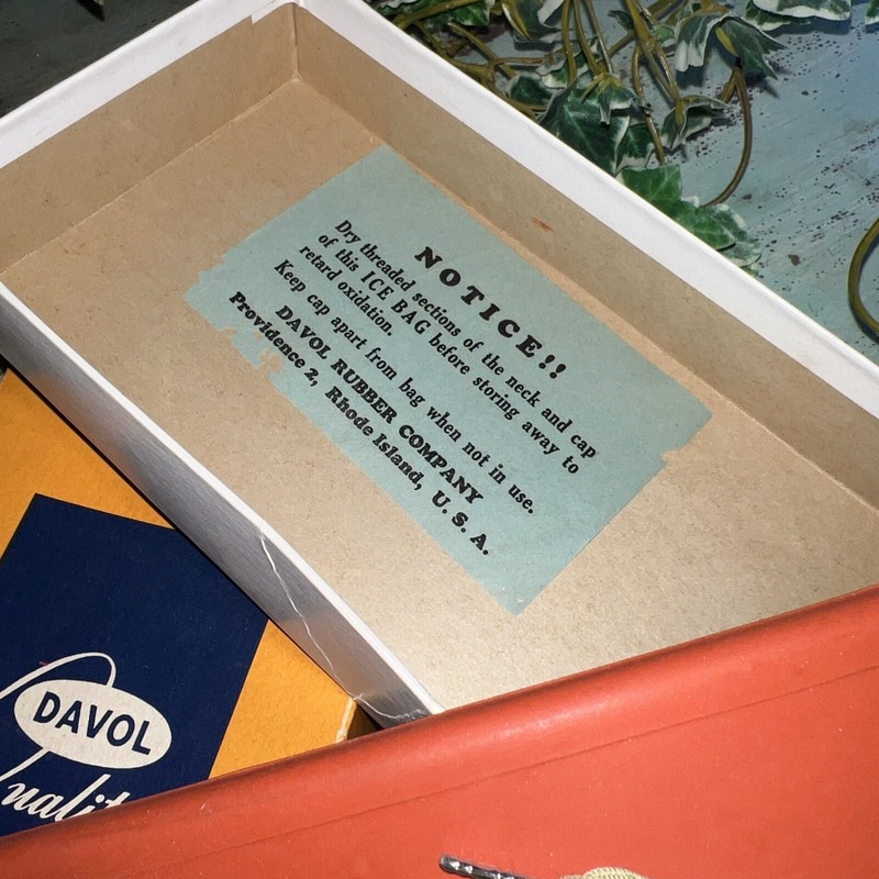 Vintage Ice Bag Davol Rubber Co with original box Curved Throat Style #372 gallery