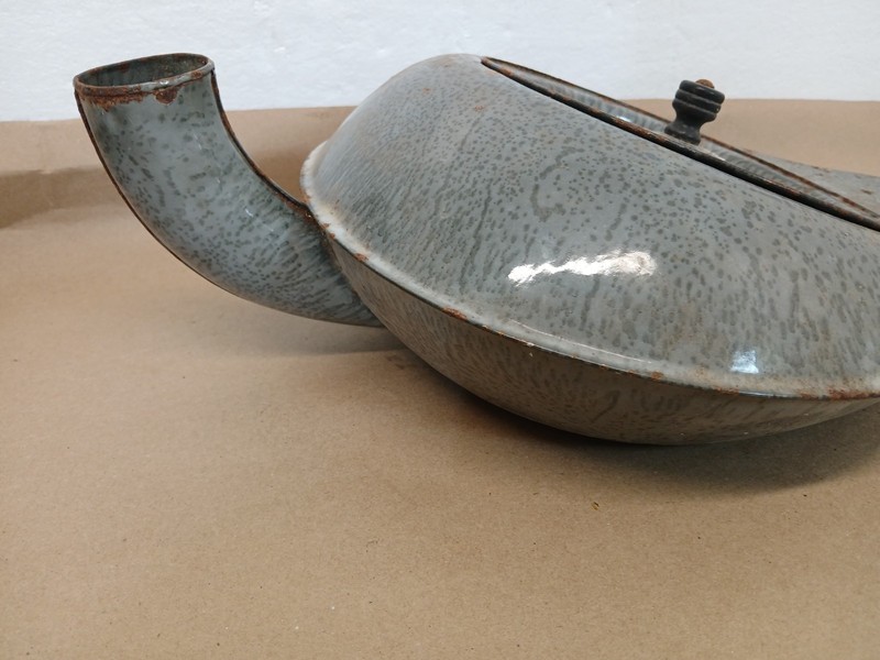 Vintage Gray Speckled Enamelware Bedpan w/ Lid Spout Hospital Medical Sanitary gallery