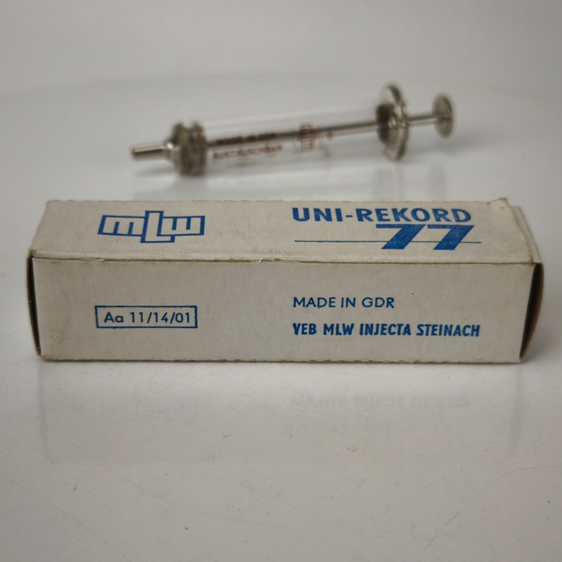 Vintage Glass Syringe 5 cc MLW Injecta Steinach Uni - Record 77 Germany #6087 gallery