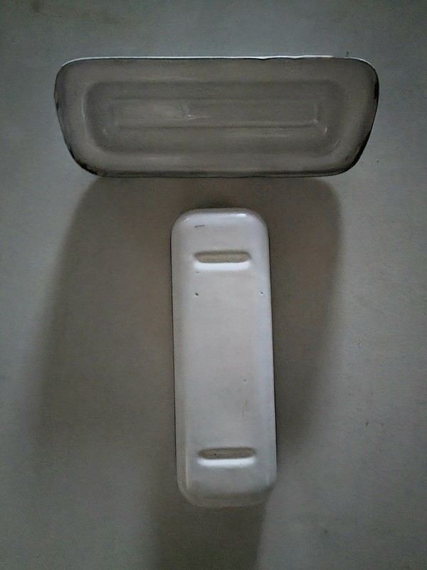 VINTAGE WHITE ENAMEL MEDICAL SURGICAL METAL INSTRUMENT TRAY & LID 9X 3.5 gallery