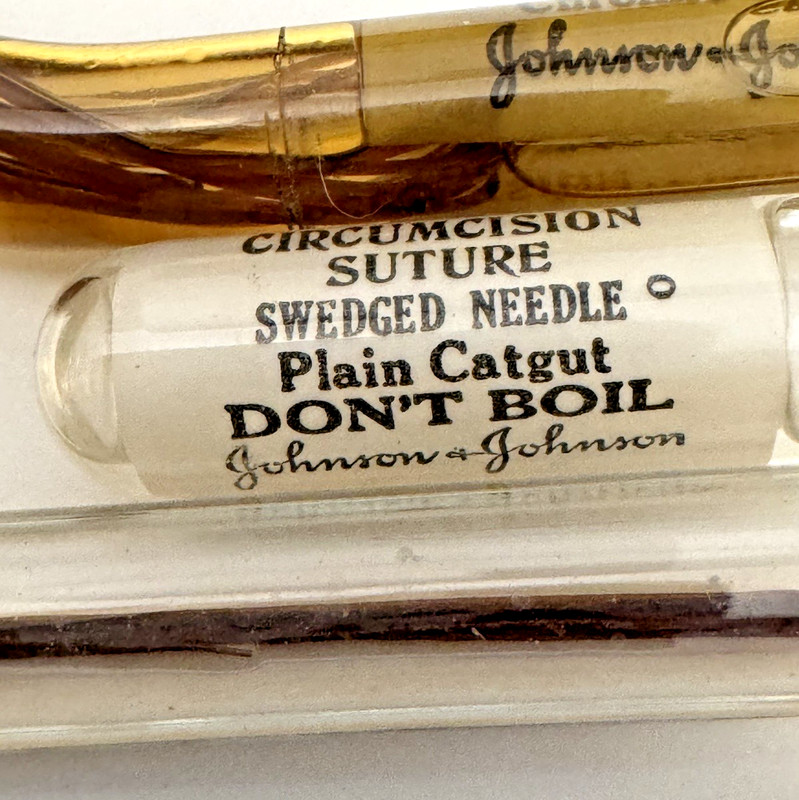 VTG. LOT OF 4 GLASS STERILE SURGICAL SUTURE IN A GLASS AMPOULE - A MUST SEE gallery