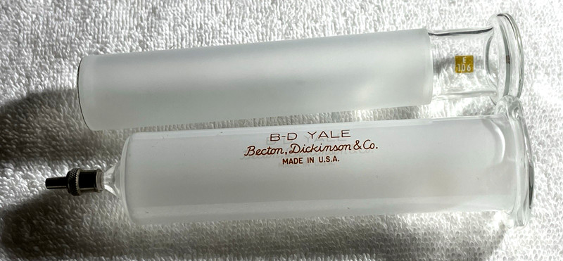 Vintage Becton, Dickinson & Co. 50cc B-D YALE Glass Syringe E106 gallery