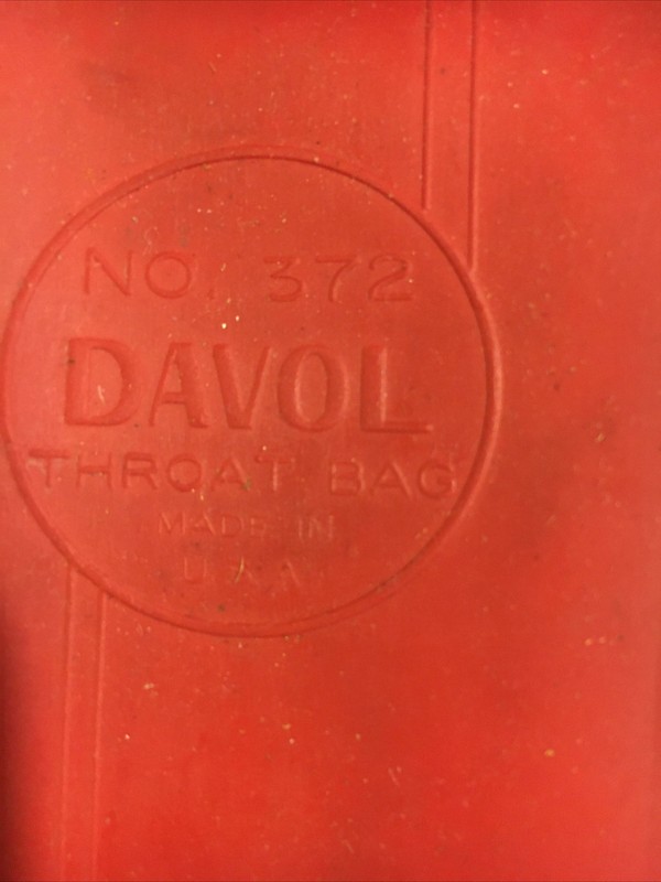 VINTAGE DAVOL CURVED THROAT ICE BAG Original BOX 372 12" gallery