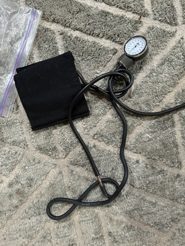 Vintage Sphygmomanometer Gauge Adult Blood Pressure Cuff,