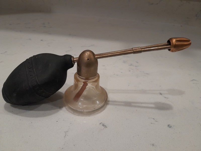 Vintage 1940s DeVilbiss Medical Nose & Throat Atomizer Glass Bottle Sprayer