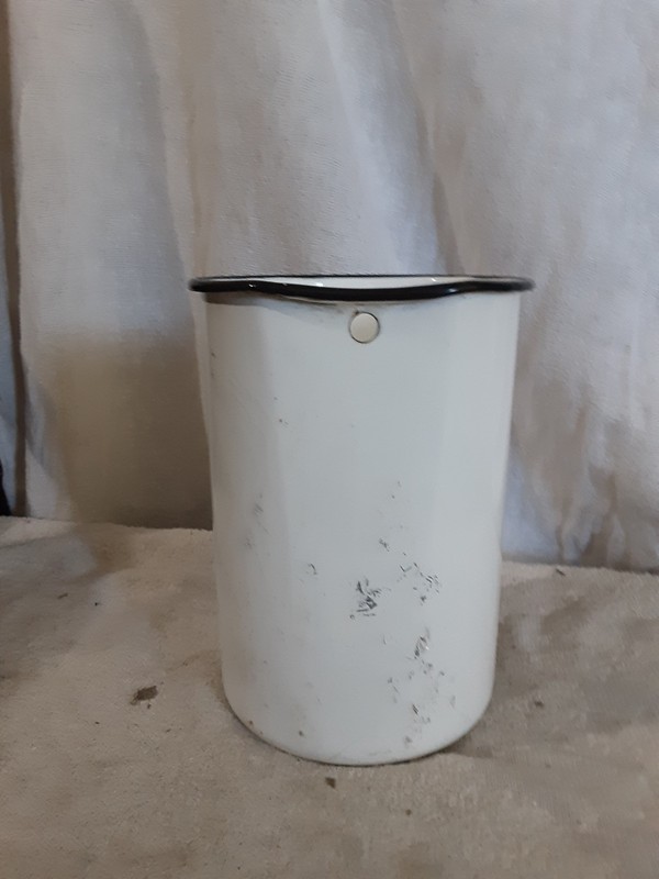 E612~ Vintage Jones Specialized Hospital Surgical Ware Irrigator White Metal gallery