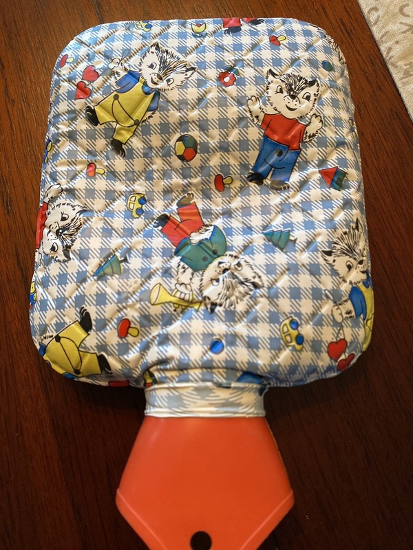 Vintage Richard Scarry Children’s Eskimo Hot Water Bottle Movie Prop Rare gallery