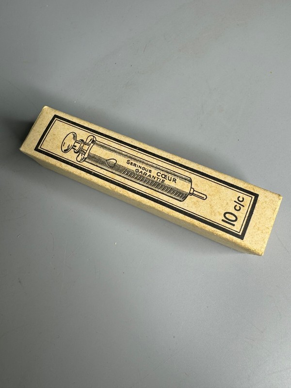 French vintage medical glass Syringe Coeur 10c/c gallery