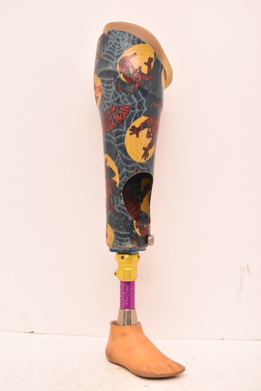 VTG Child Size Prosthetic Leg/Foot Fiberglass Cup Silicone Foot 19″ SPIDER MAN