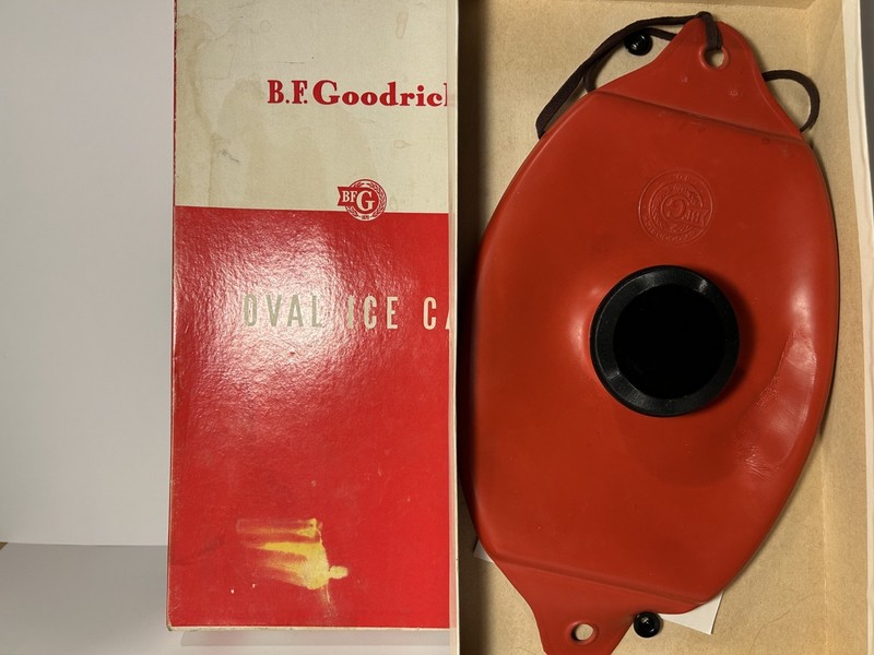 Vintage B. F. Goodrich Oval Ice Cap No. 30 w/Original Box