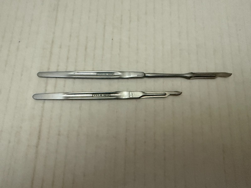 Vintage Bard Parker No. 7 and No. 9 Stainless Steel Surgical Scalpels gallery