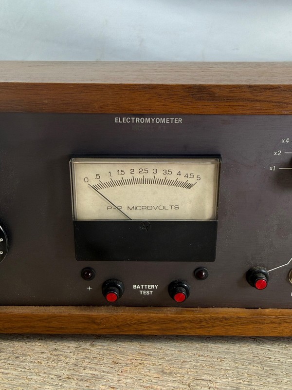 Vintage Electromyometer Analog Instrument Wood Case P-P Microvolts gallery