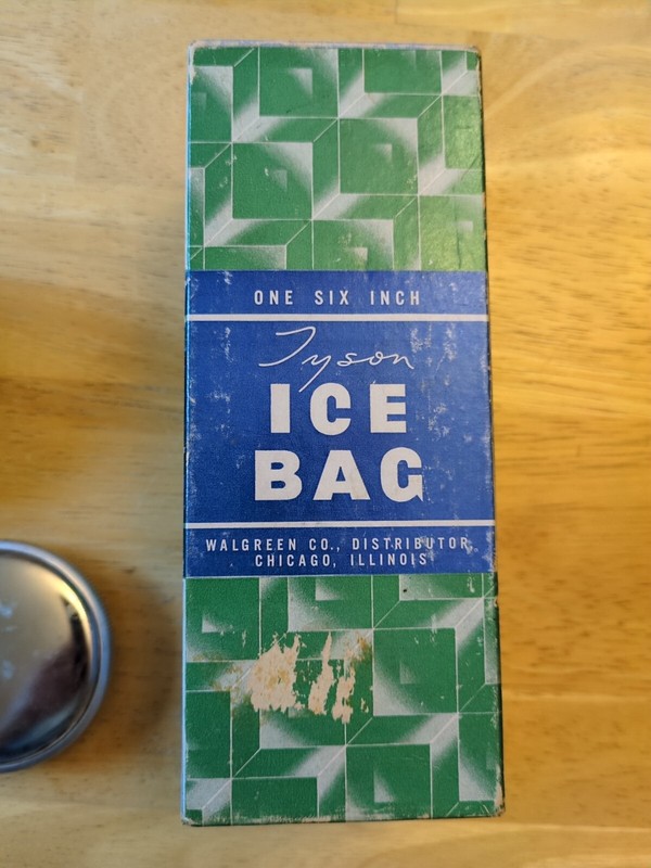 Vintage Tyson Rubberized Six Inch Ice Bag Walgreen Houndstooth Check 2 Lids Box gallery