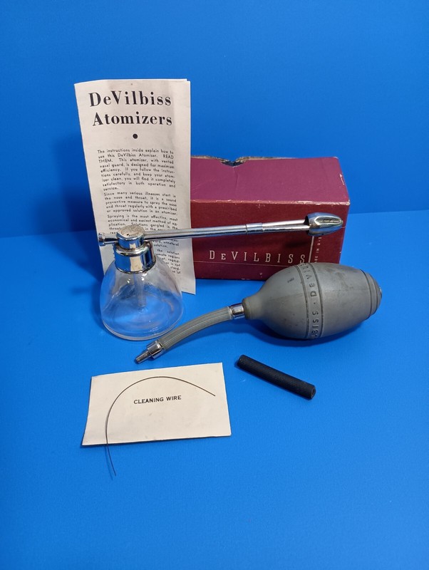Vintage 1940s DeVilbiss Nose & Throat Adjustable Tip Atomizer No.15 w/Box gallery