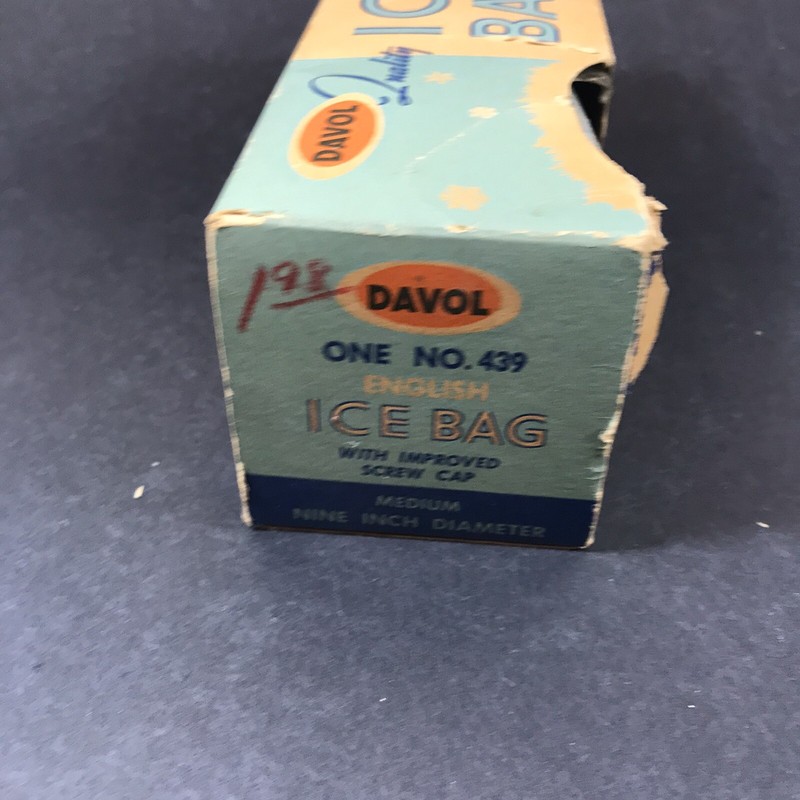 Vtg Davol English Ice Bag 439 Original Box Providence RI Collectable Not Tested gallery