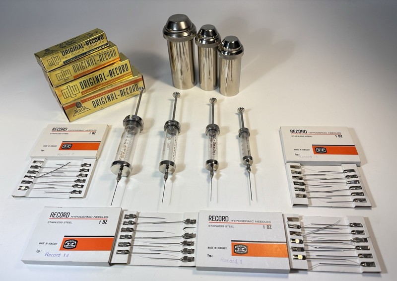 Rare NEW & ANTIQUE Medical Glass Syringe Kit (4pc)Syringe + Needle +Holder 1970: gallery
