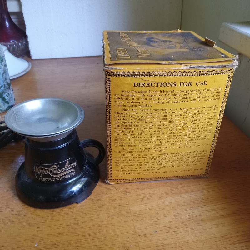 1930s VAPO CRESOLENE ELECTRIC VAPORIZER COMPLETE w/ORIGINAL PAN & BOX gallery