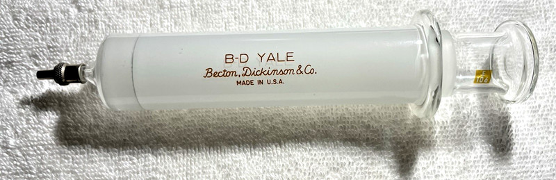 Vintage Becton, Dickinson & Co. 50cc B-D YALE Glass Syringe E106