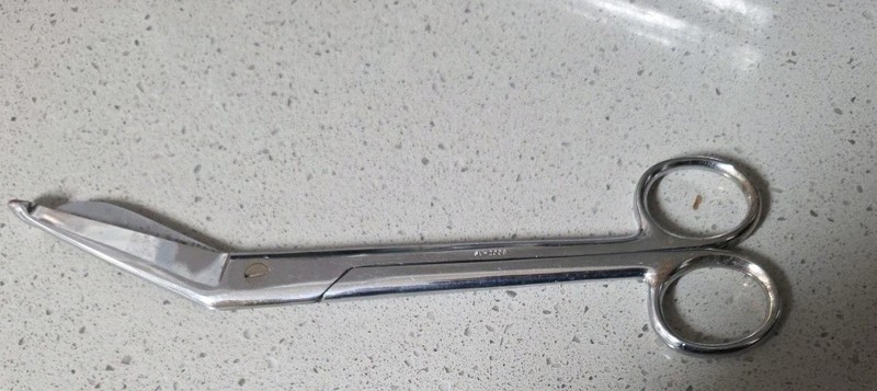 V. MUELLER SURGICAL 8" LISTER BANDAGE SCISSORS SU2008 XMJT GERMAN STAINLESS VTG gallery