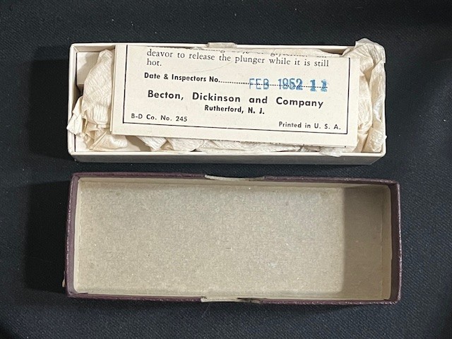 Jamison Semple Company Jasco Hypodermic Syringe 2cc gallery