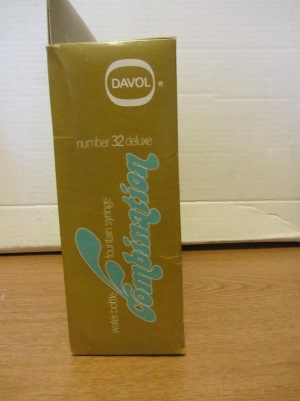 New Old Stock Davol #32 Deluxe Combination Water Bottle / Fountain Syringe w box gallery
