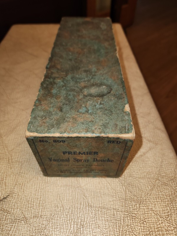 Vintage Box - Vaginal Spray Douche - Miller Rubber Division of B.F. Goodrich Co. gallery