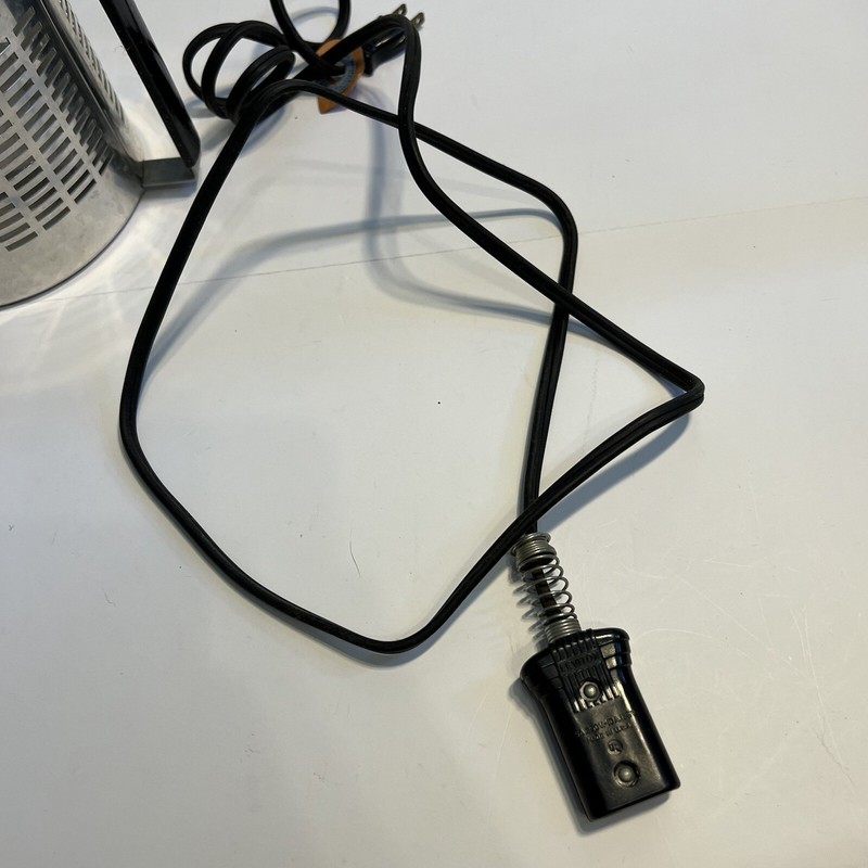 VINTAGE KAZ ELECTRIC VAPORIZER NO. 105 105 OZ CAPACITY gallery