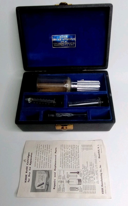 Vintage Medical Device Kidde Dry Ice Apparatus 1940s