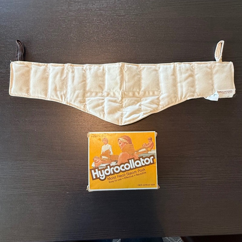 Vintage Hydrocollator Moist Heat Steam Pack Neck Contour Size With Box
