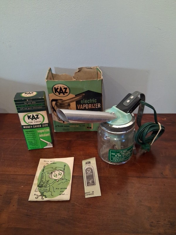 Vintage KAZ ELECTRIC VAPORIZER with Accessories Broken Jar Bad Box