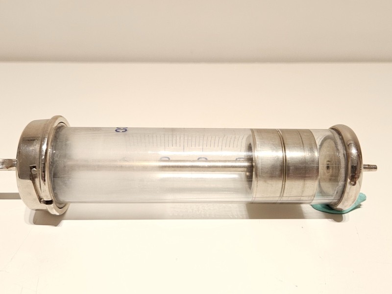 VINTAGE WW2 ERA RARE BIG 50 cc METAL AND GLASS GERMANY MEDICAL SYRINGE "INJECTA" gallery