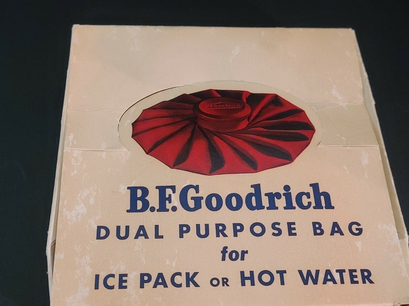 Vintage B.F. Goodrich Dual Purpose Bag Ice Or Hot Water Pack In Original Box gallery